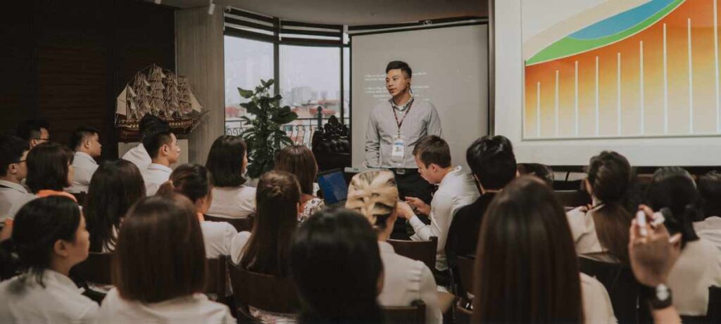 Madbox community sharing event