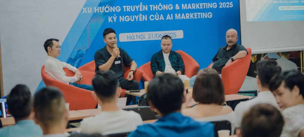 Madbox community sharing event